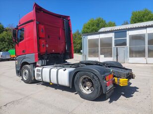 Mercedes-Benz ACTROS MP4 truck tractor